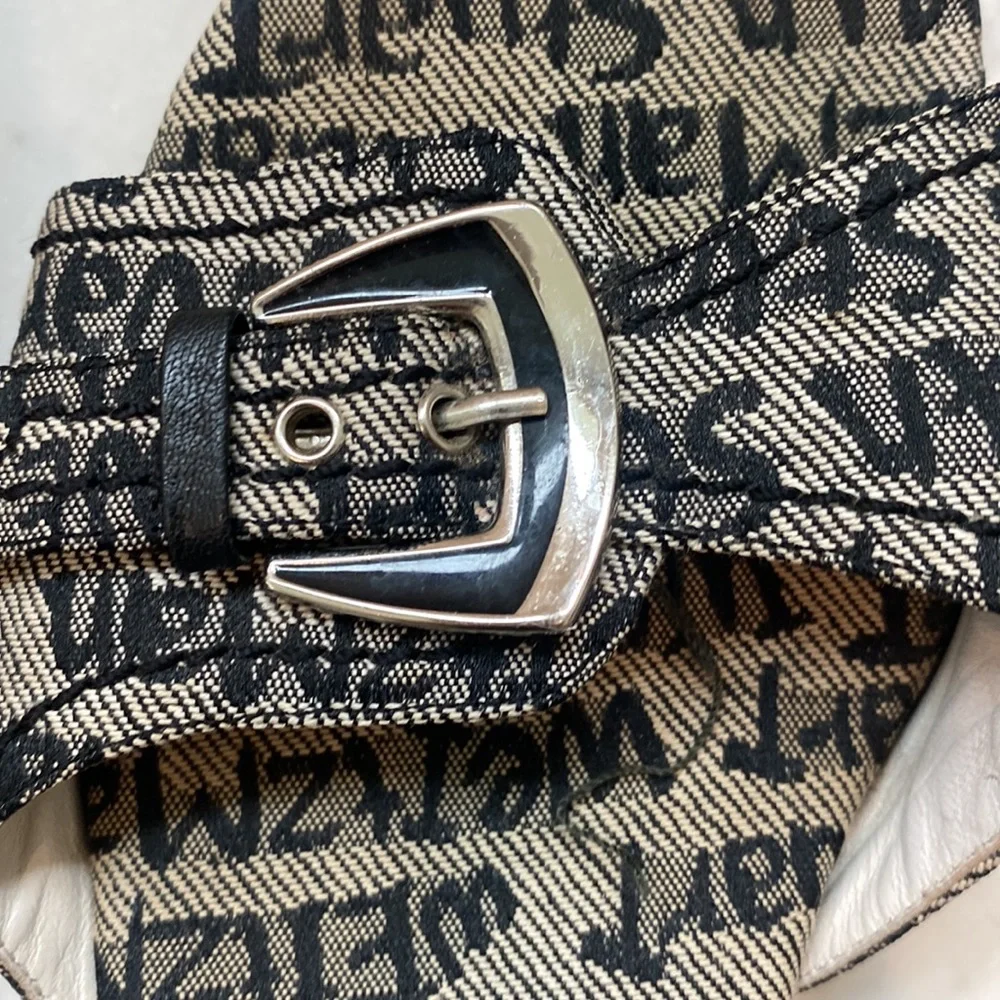 Stuart Weitzman Graffiti Logo Buckle Wooden Sandal Wedge - Picture 7 of 7